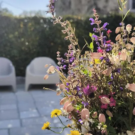 Apartman Flora *